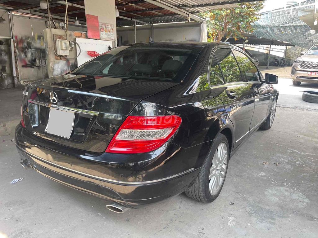 Mercedes-Benz 2009 - ảnh 5