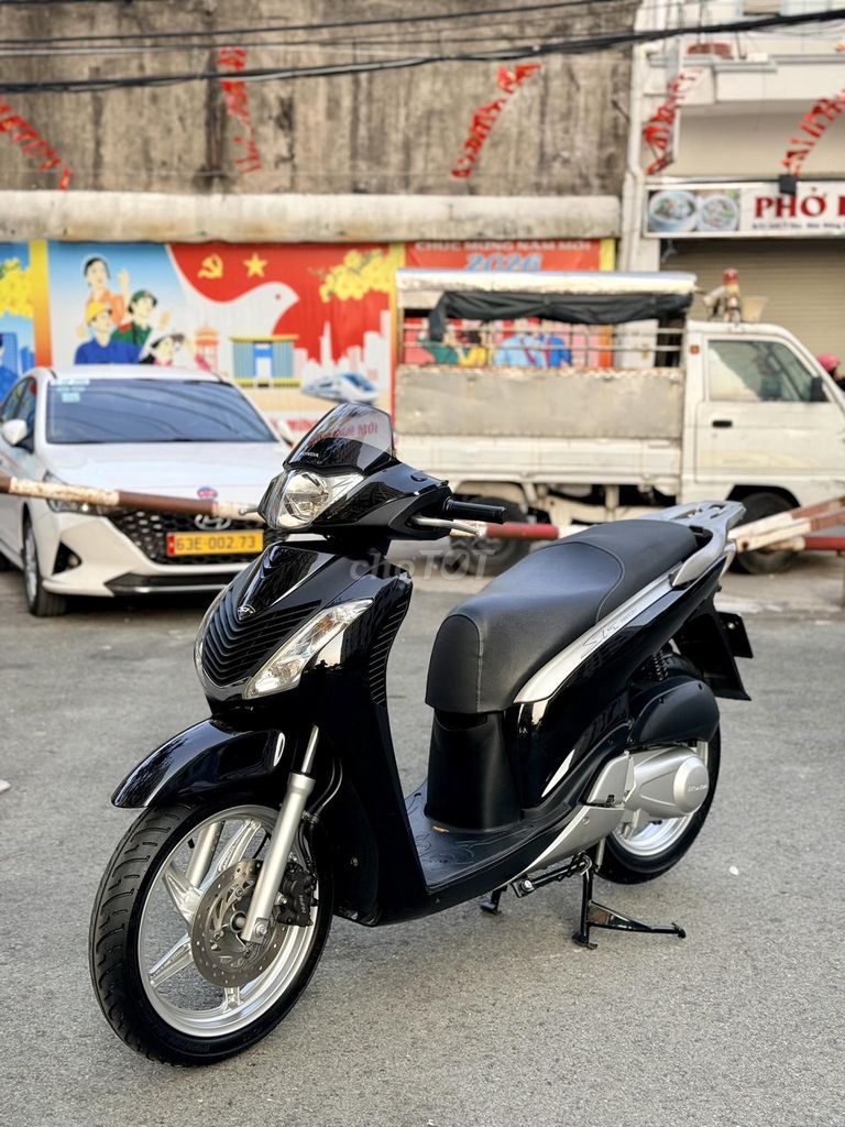 Honda 2010 - ảnh 2