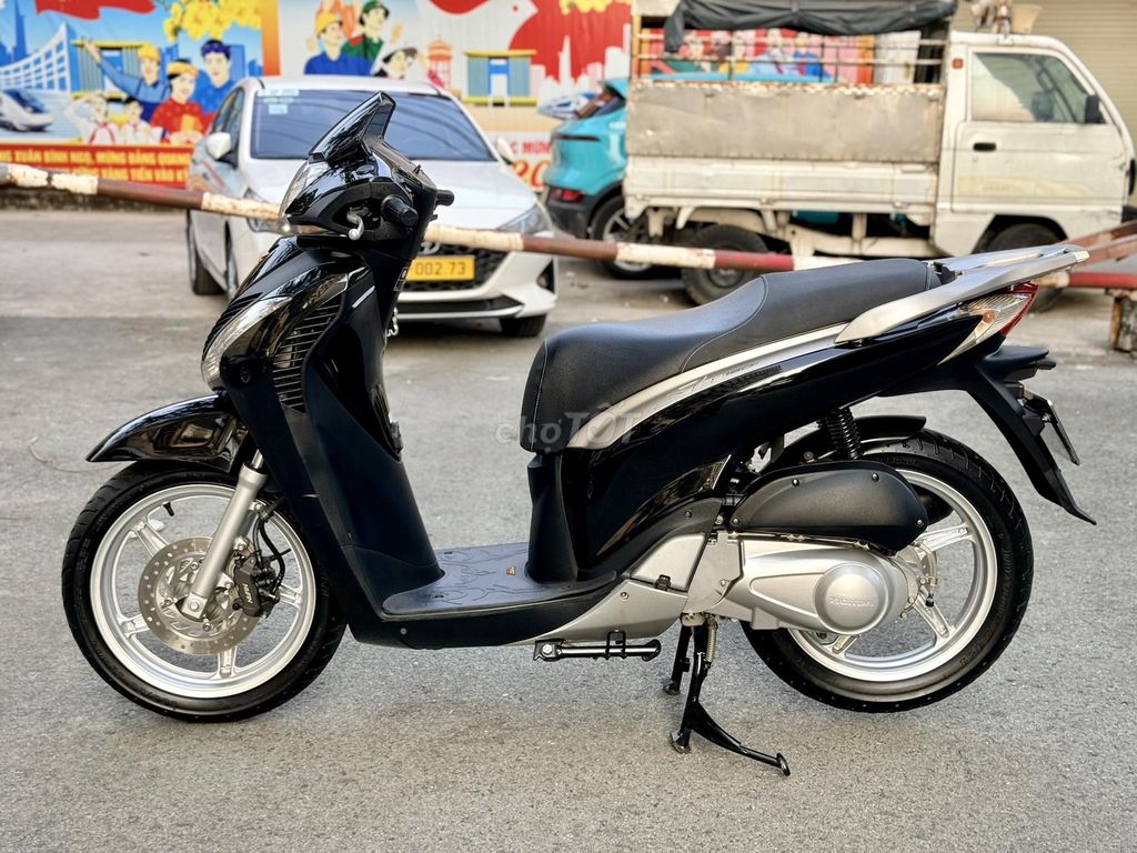 Honda 2010 - ảnh 3
