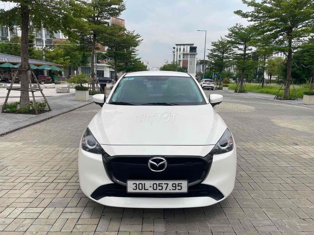 Mazda 2 - ảnh 1