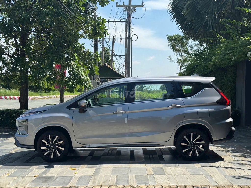 Mitsubishi 2026 - ảnh 4