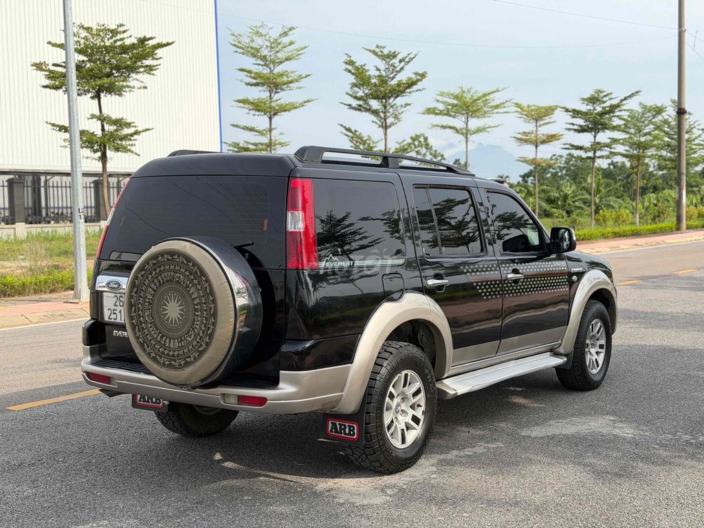 Ford Everest 2008 - ảnh 3