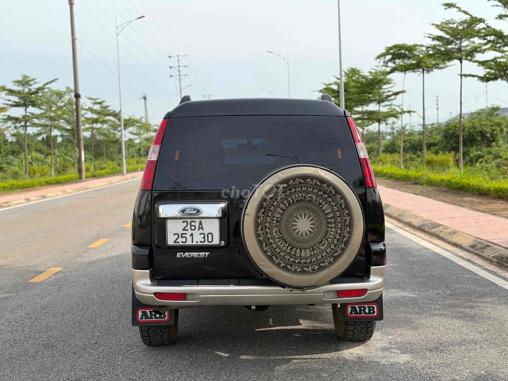 Ford Everest 2008 - ảnh 4