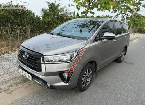 Toyota Innova E 2.0 MT 2023 - ảnh 2