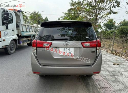 Toyota Innova E 2.0 MT 2023 - ảnh 5