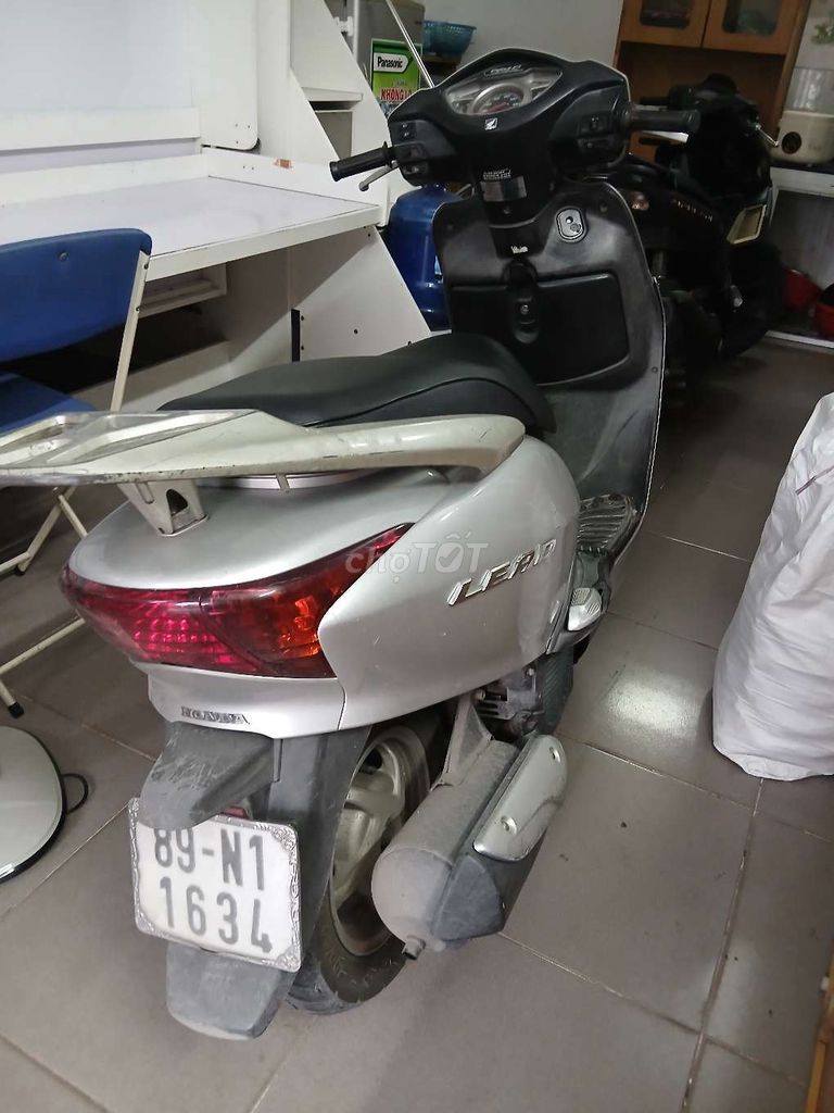 Honda Lead 2010 - ảnh 2