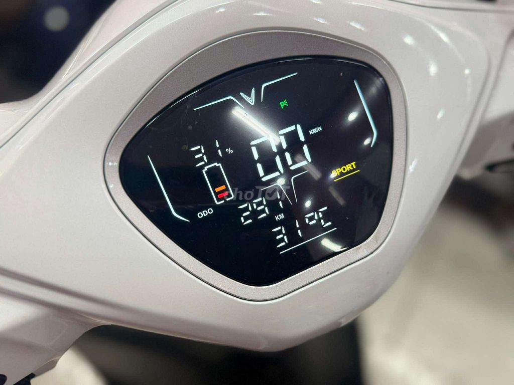 Xe m 2025 - ảnh 1