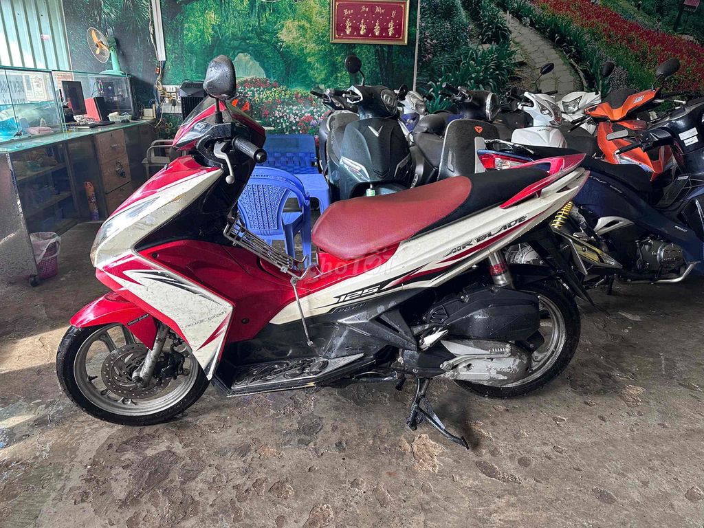 Honda Air Blade 2013 - ảnh 1