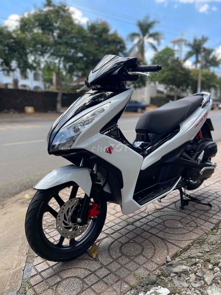 Honda AirBlade 2015 - ảnh 2
