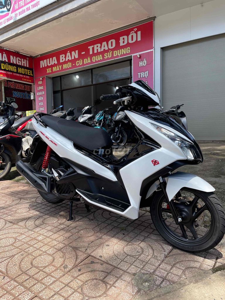 Honda AirBlade 2015 - ảnh 3