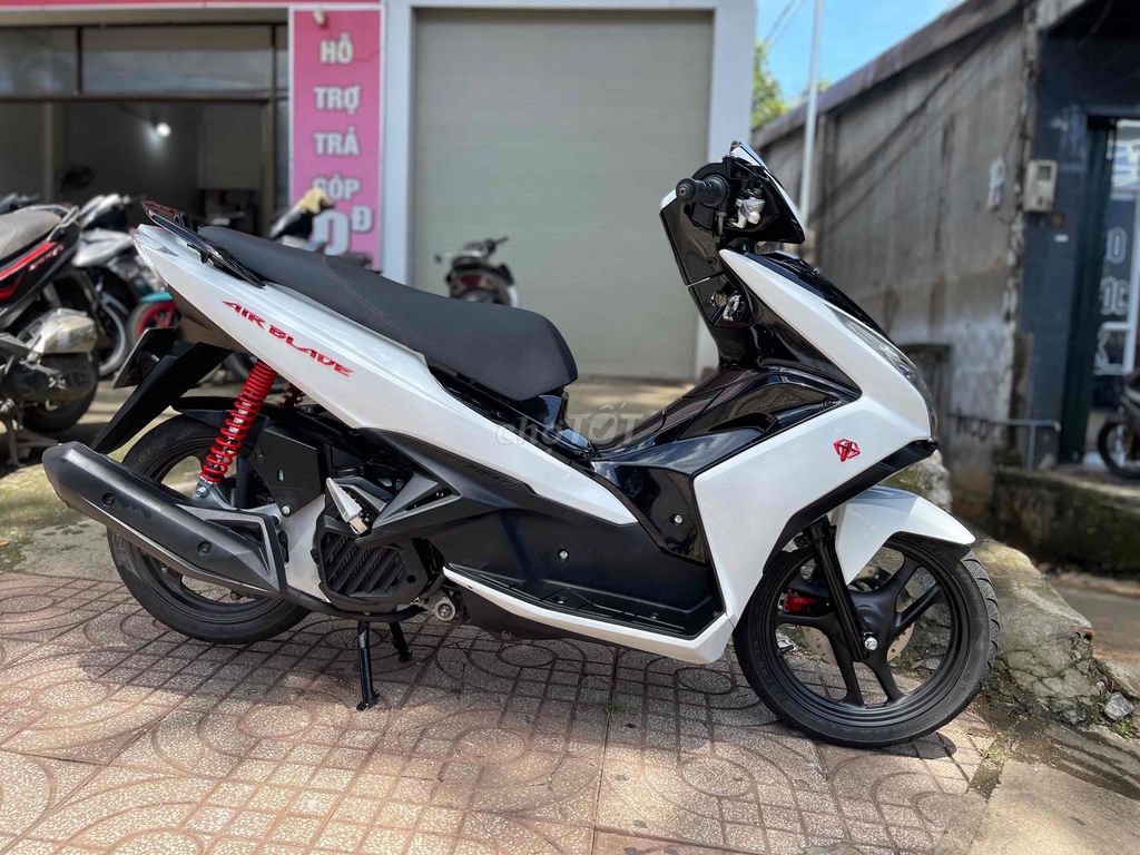 Honda AirBlade 2015 - ảnh 4