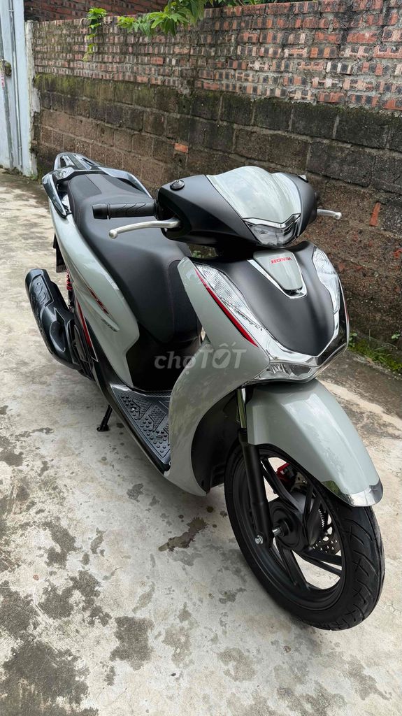 Honda SH 2025 - ảnh 1