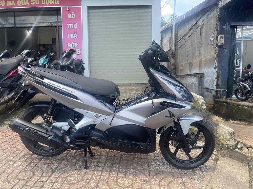 Honda AirBlade 2010 - ảnh 4