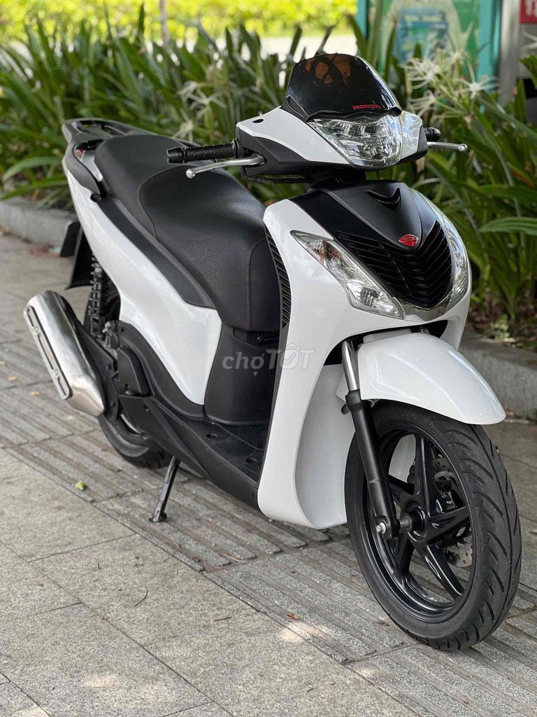 Honda SH 2022 - ảnh 1
