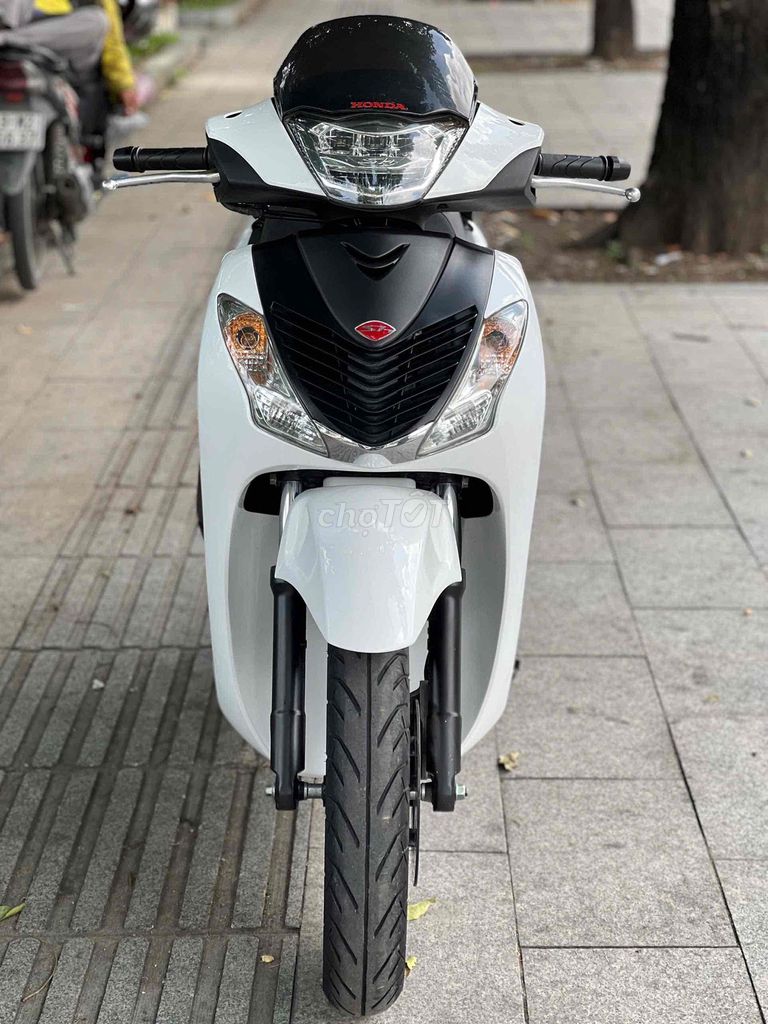 Honda SH 2022 - ảnh 2