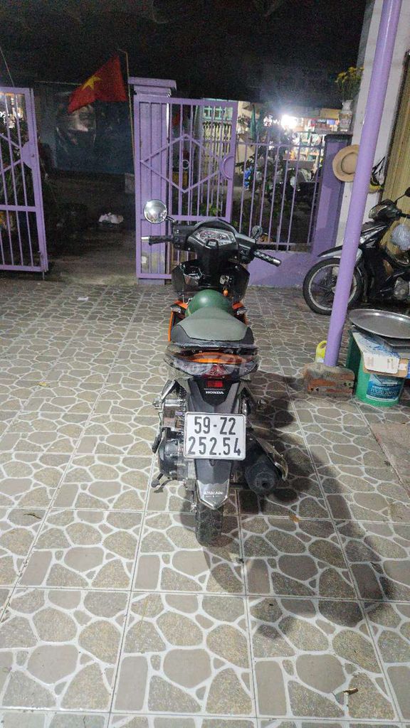 Honda Air Blade 2010 - ảnh 4