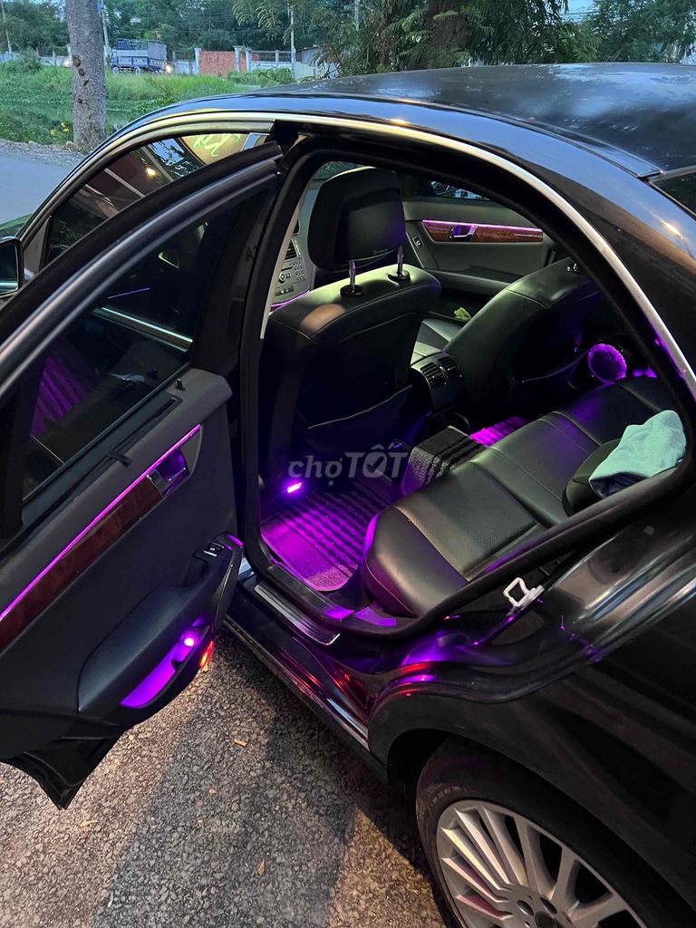 Mercedes-Benz - ảnh 2
