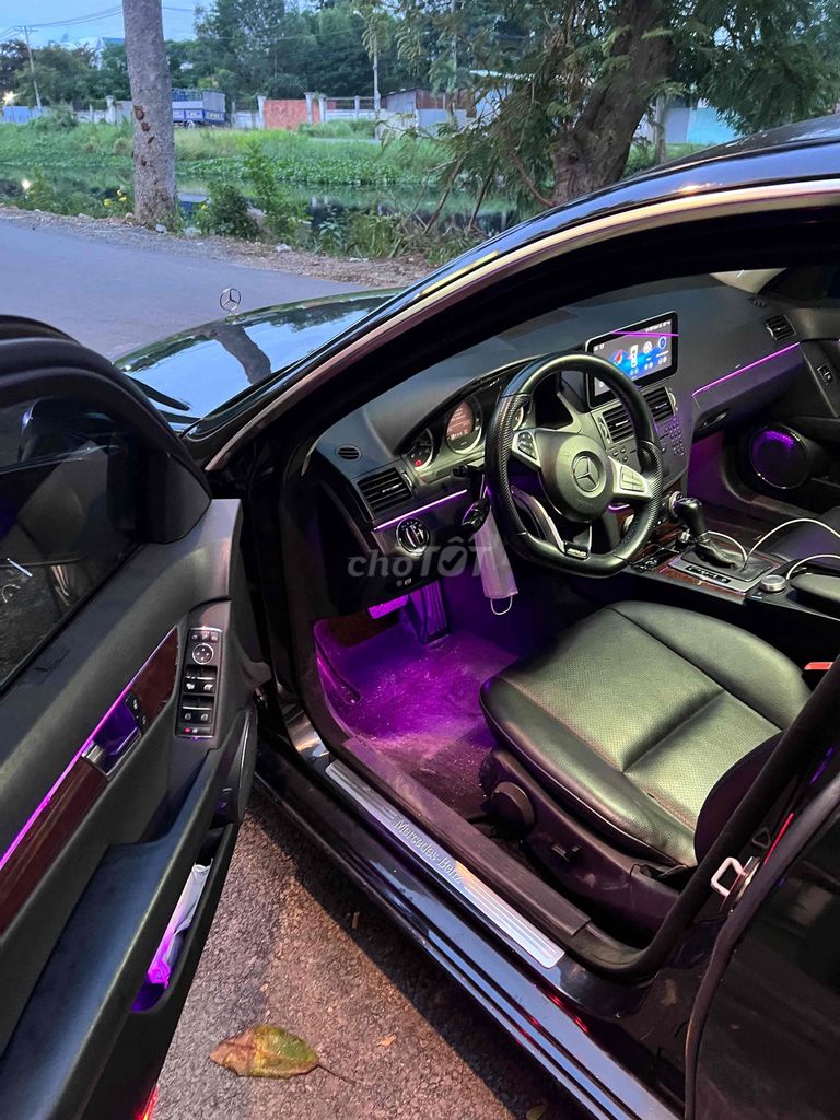 Mercedes-Benz - ảnh 3