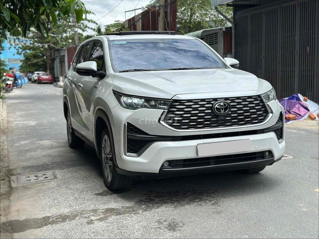 Toyota Innova 2025 - ảnh 1