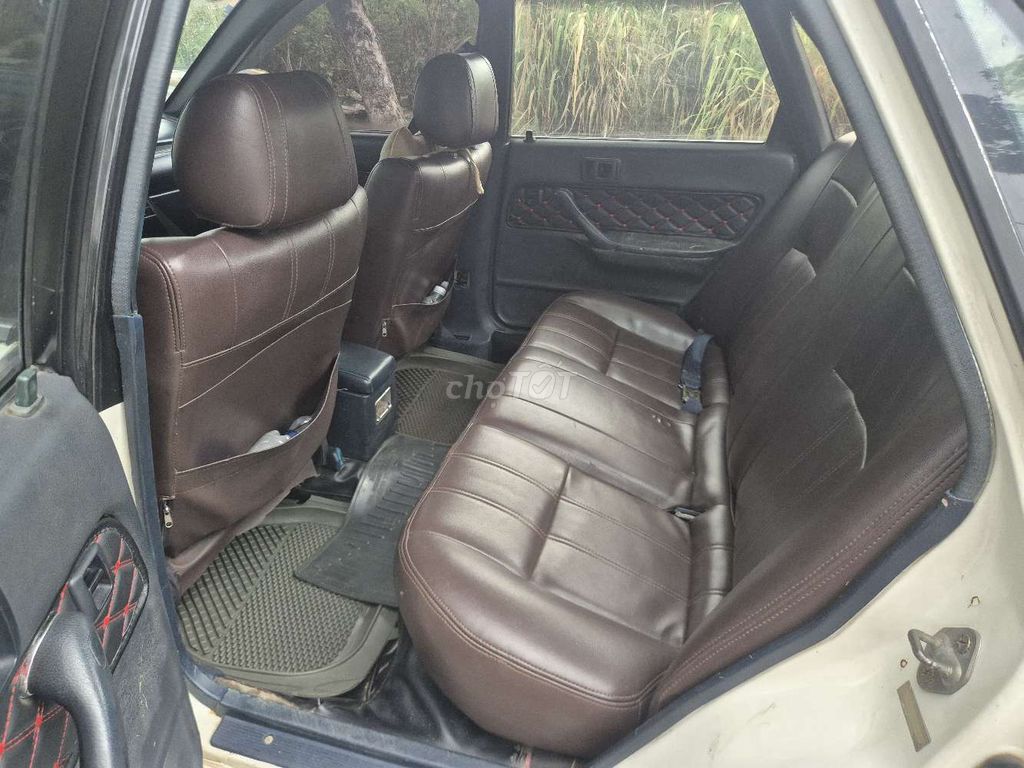 Toyota Camry 1987 - ảnh 5
