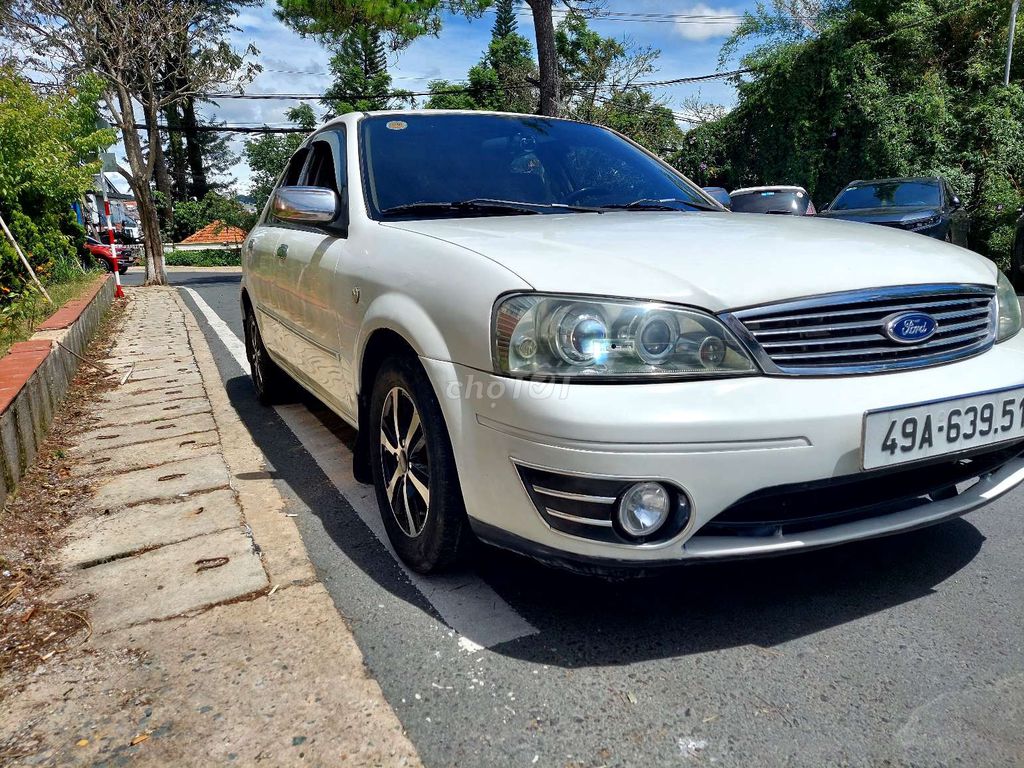 Ford Laser 2004 - ảnh 2