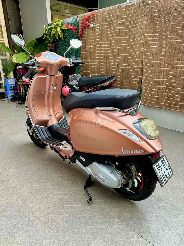 Piaggio Vespa 2022 - ảnh 5
