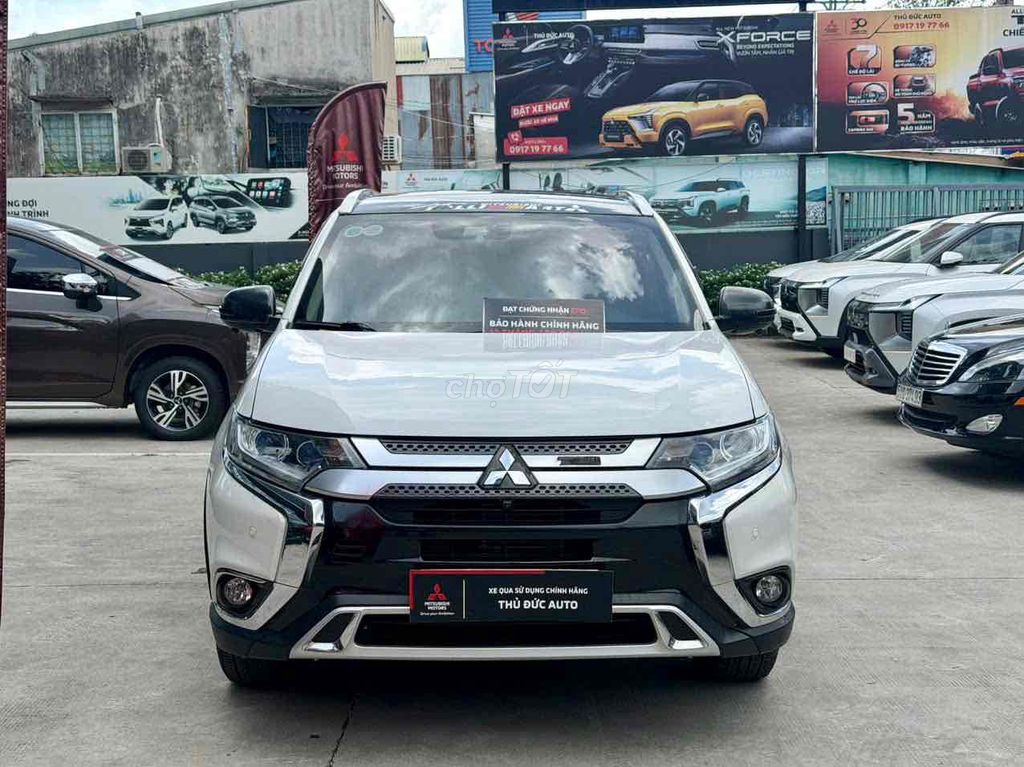 Mitsubishi Outlander 2020 - ảnh 1