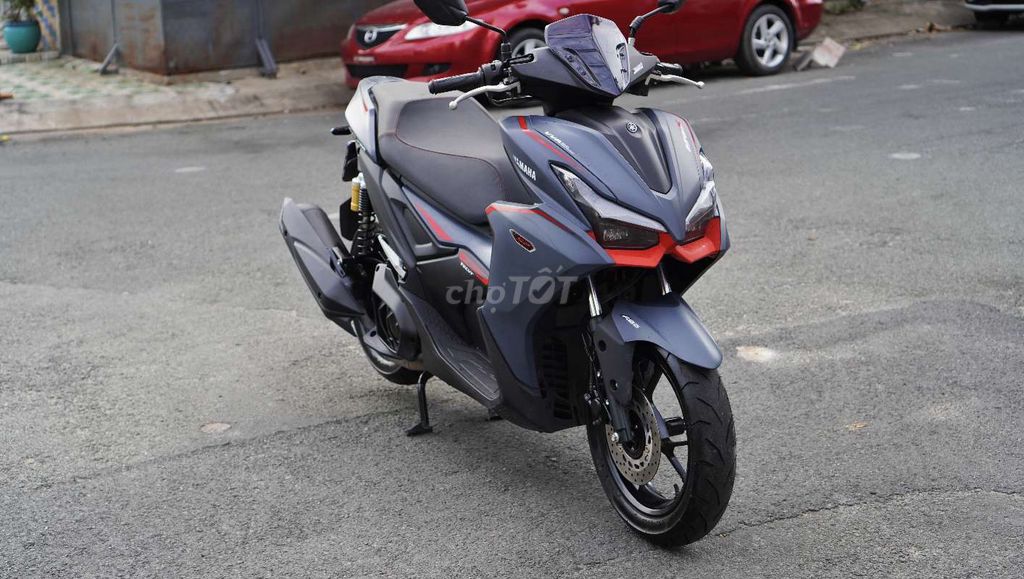 Yamaha NVX 2025 - ảnh 1