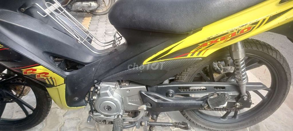 Suzuki Axelo 2013 - ảnh 4