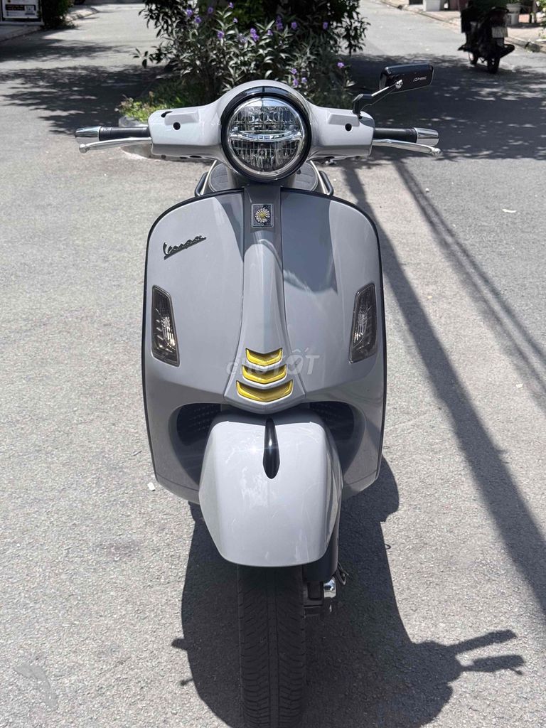 Piaggio GTS 2020 - ảnh 1