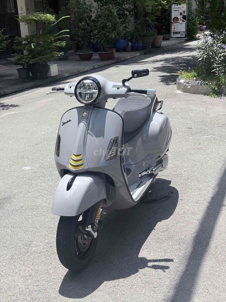 Piaggio GTS 2020 - ảnh 4