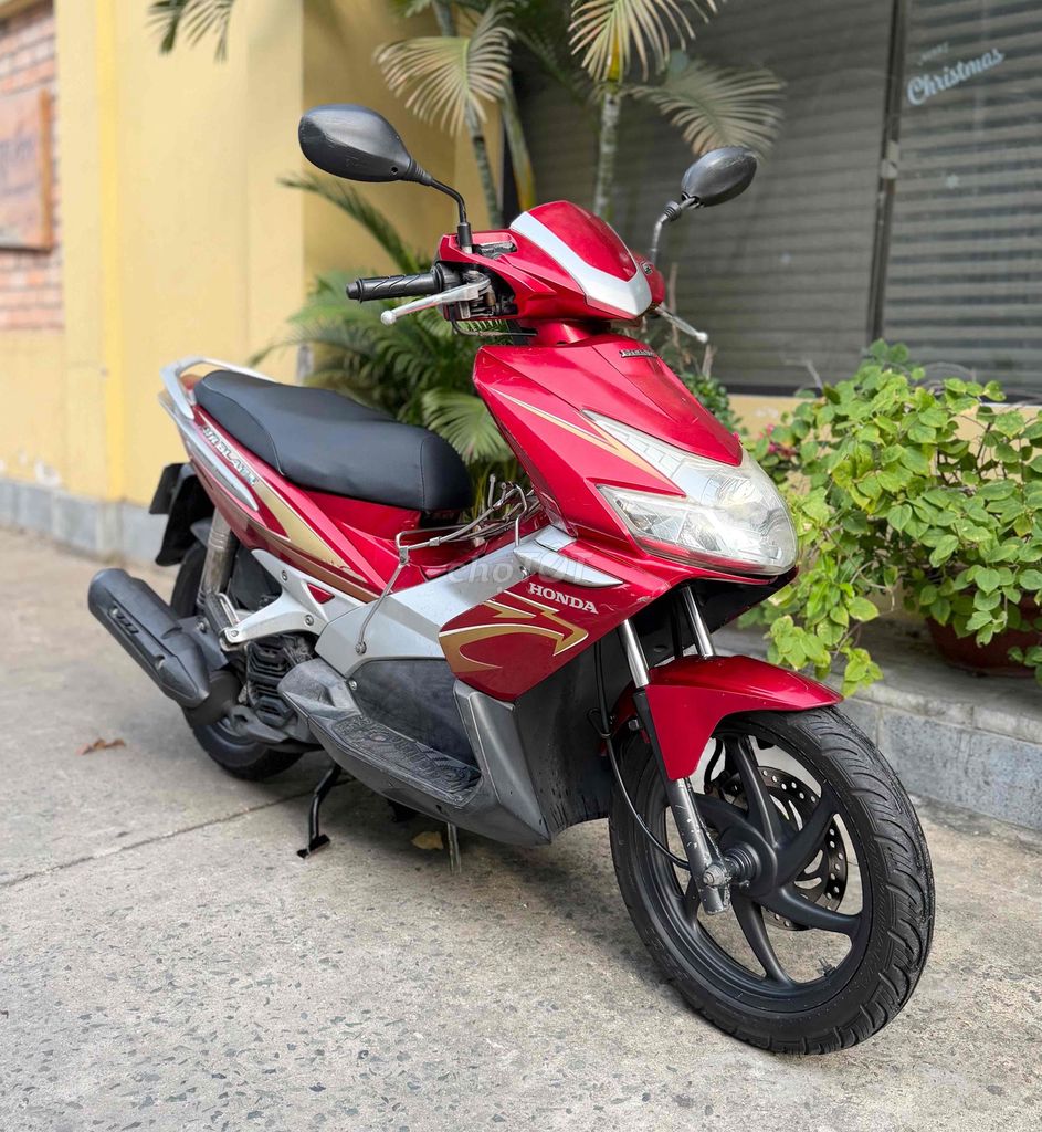 Honda Air Blade 2010 - ảnh 2