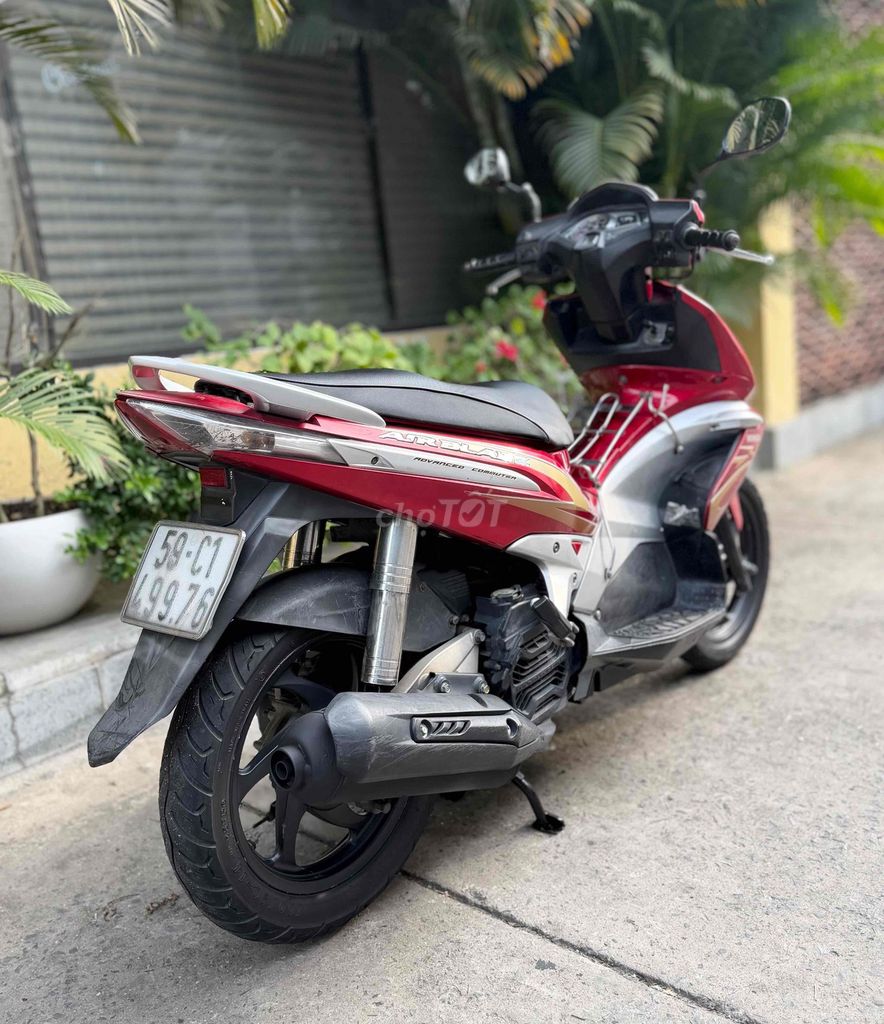 Honda Air Blade 2010 - ảnh 4