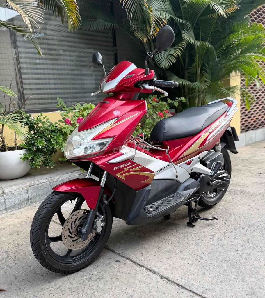 Honda Air Blade 2010 - ảnh 5