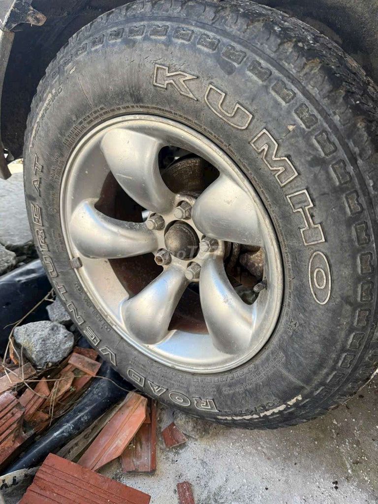 Isuzu 2007 - ảnh 3