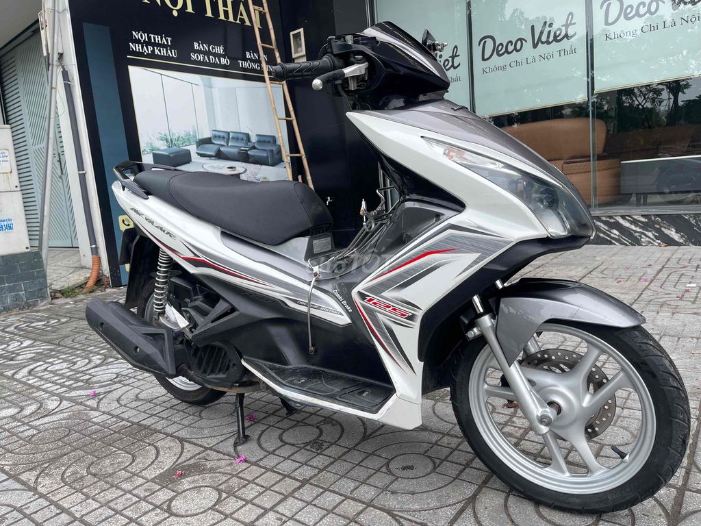 Honda Air Blade 2015 - ảnh 4