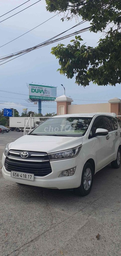 Toyota Innova 2.0E 2019 - ảnh 2