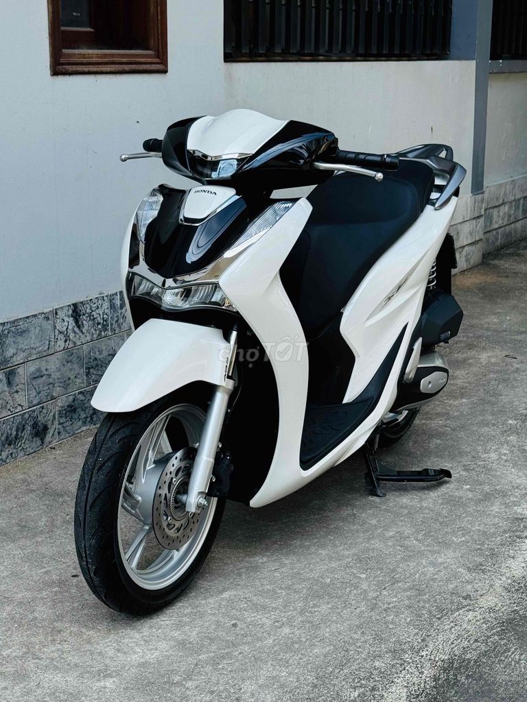 Honda SH 2024 - ảnh 3