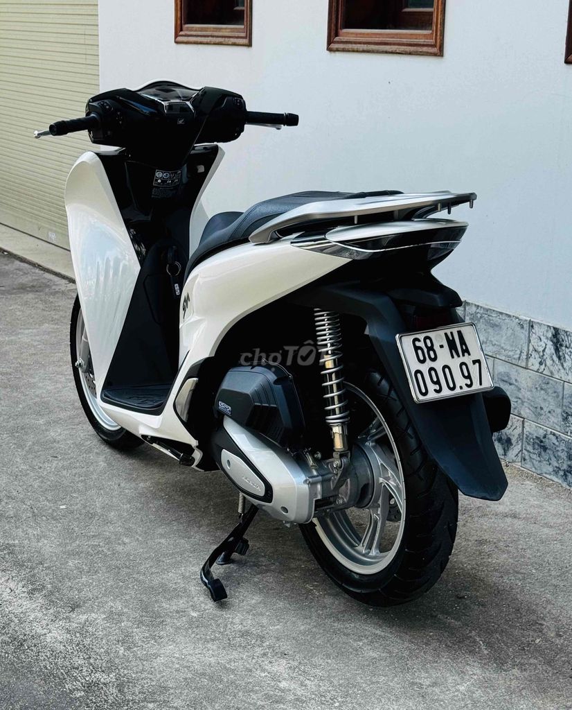 Honda SH 2024 - ảnh 4