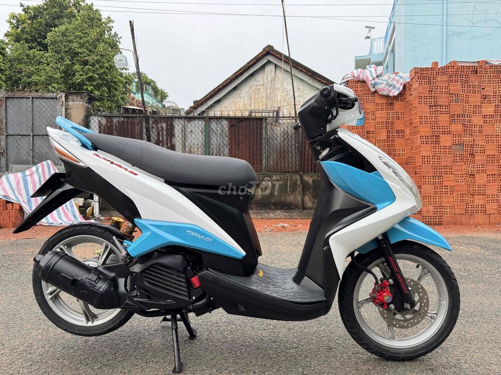 Yamaha Luvias 2015 - ảnh 2