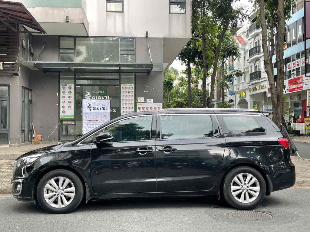 Kia Sedona 2016 - ảnh 1