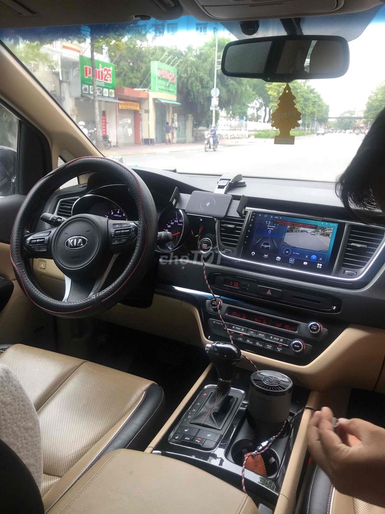 Kia Sedona 2016 - ảnh 2