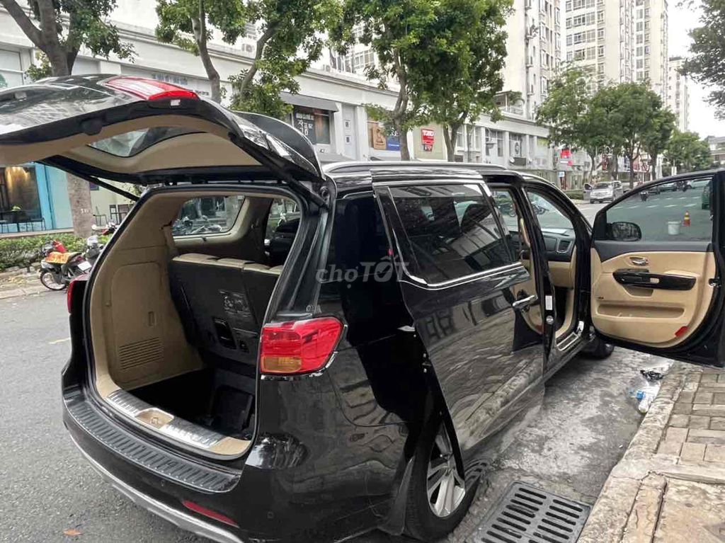 Kia Sedona 2016 - ảnh 5