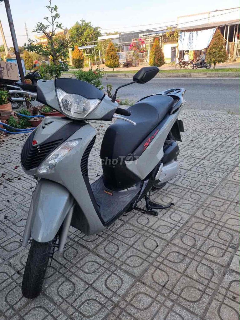 Honda SH 2013 - ảnh 2