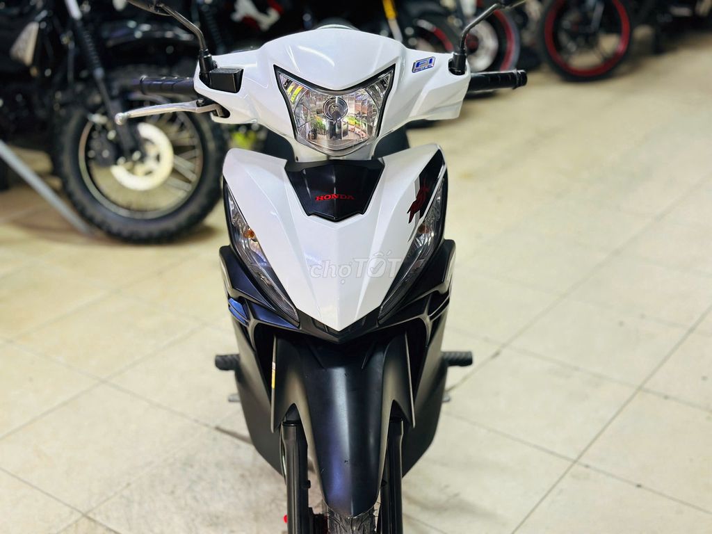 XE M 2023 - ảnh 2