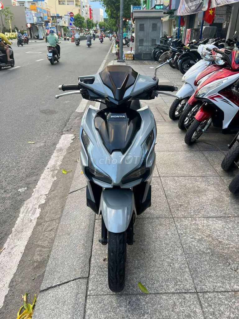 Honda Air Blade 2021 - ảnh 2