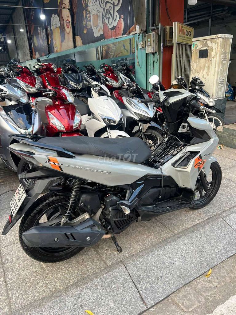 Honda Air Blade 2021 - ảnh 3