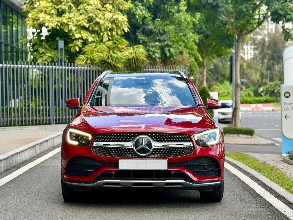 Mercedes-Benz 2022 - ảnh 1