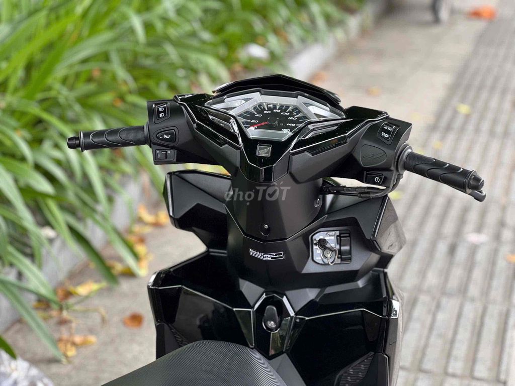 Honda Click 2017 - ảnh 2