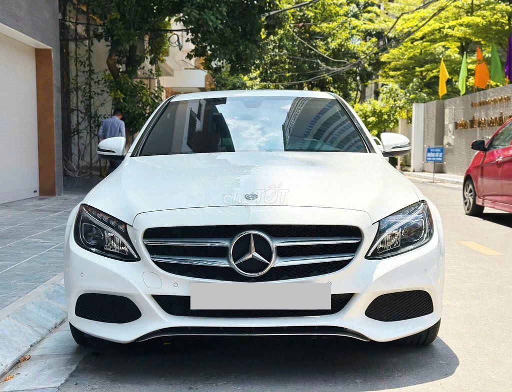Mercedes-Benz 2017 - ảnh 1